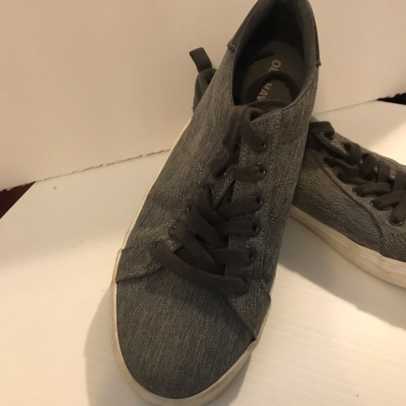 Old Navy Sneakers - Picture 2 of 10